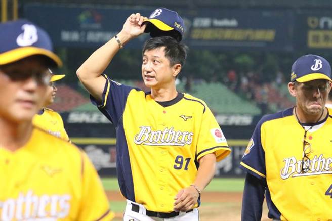 中信兄弟总教练丘昌荣。（中央社）