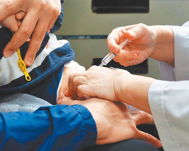 台中市一名51歲林姓男子，近日疑似因施打流感疫苗導致少見的急性多發性神經炎（GBS）。（本報資料照片）