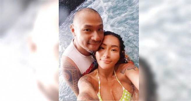 情史丰富的金刚，曾和梁云菲公开交往1年，没想到感情进展到论及婚嫁的两人，最后仍宣告分手。（图／撷取自梁云菲脸书）