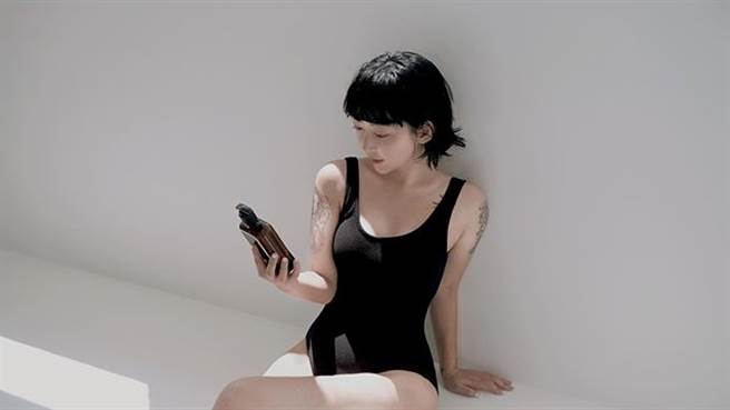 人气辣妻KOL山东经由IG限时动态发现许多人都有保溼失败的经验。（图／IG@sadon）