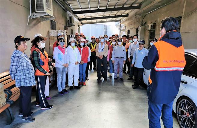 林口区公所号召全民大扫除，今天更邀集公私机构团体、辖区内机关学校、公寓大厦、各里民，共同参与居家、公共设域、周边閒置空地、农地之清洁维护。（林口区公所提供／李俊淇新北传真）