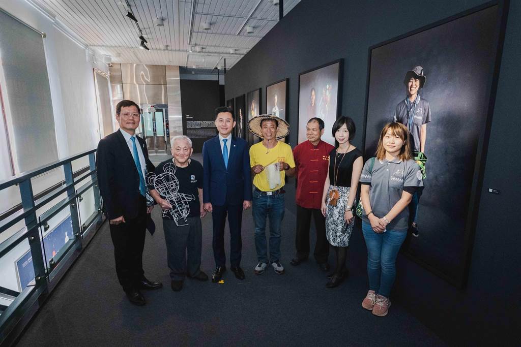 新竹市美術館即日起推出年度壓軸大展「新竹擺態－Hsinchu Pose」，帶大家一窺新竹職人的各種姿態。（陳育賢攝）