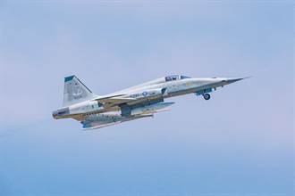 3年汰換台東F-5系列教練機 前空軍副司令：勇鷹加速量產有望銜接