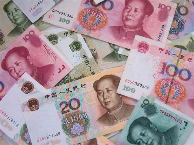 根據瑞銀(UBS) 全球財富管理部門大宗商品和亞太區外匯主管 Dominic Schnider表示，人民幣短期內有望繼續走高，公司已將短期目標設為6.6。（圖/達志影像/shutterstock）
