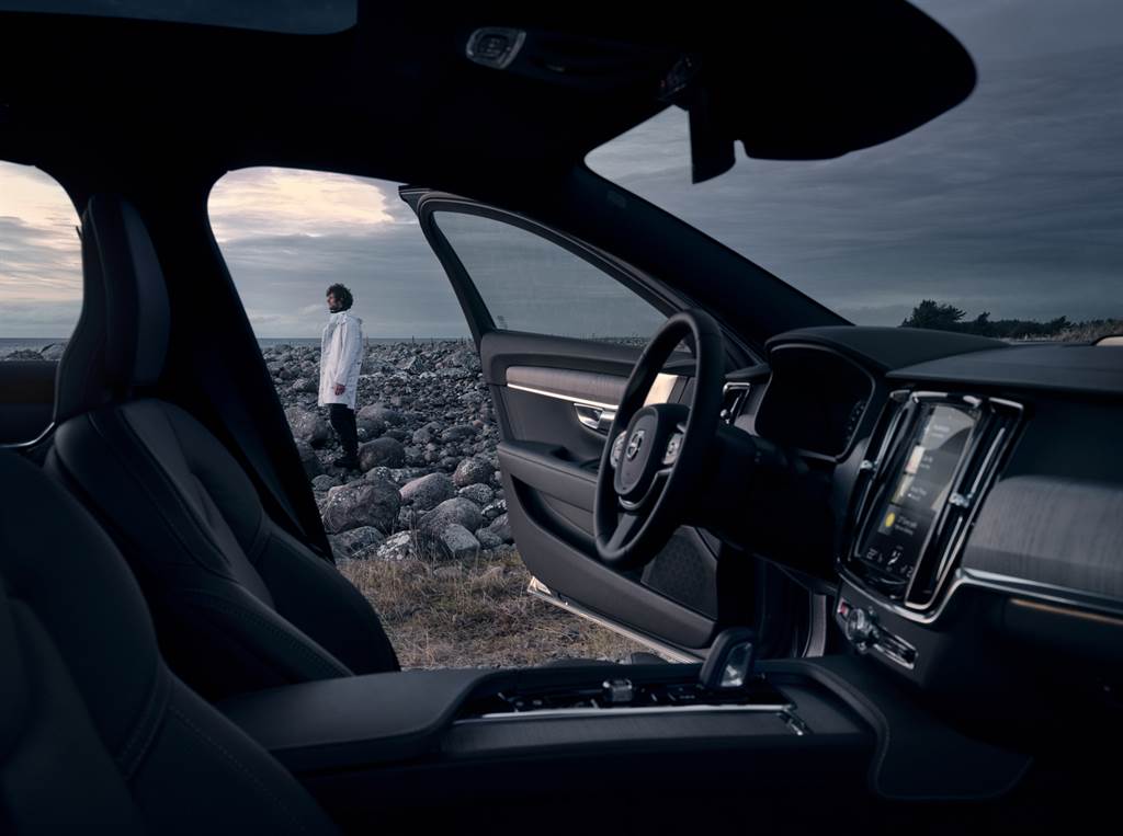 259萬單一規格，小改款 Volvo V90 Cross Country B5 Momentum 正式上市