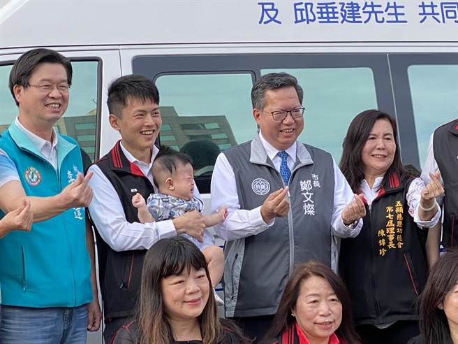 民进党内有声音推荐郑文灿参选台北市长，郑文灿对此笑着表示：「大家不用急着帮我找工作啦！」(蔡依珍摄)