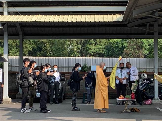 马国女大生遗体上午火化，双亲悲痛前往殡仪馆速最后一程。(中时资料库)