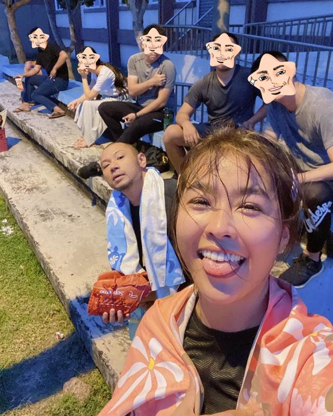 金刚爱相随 和小娴一起运动 (图/ 翻摄自小娴 （黄瑜娴）脸书)