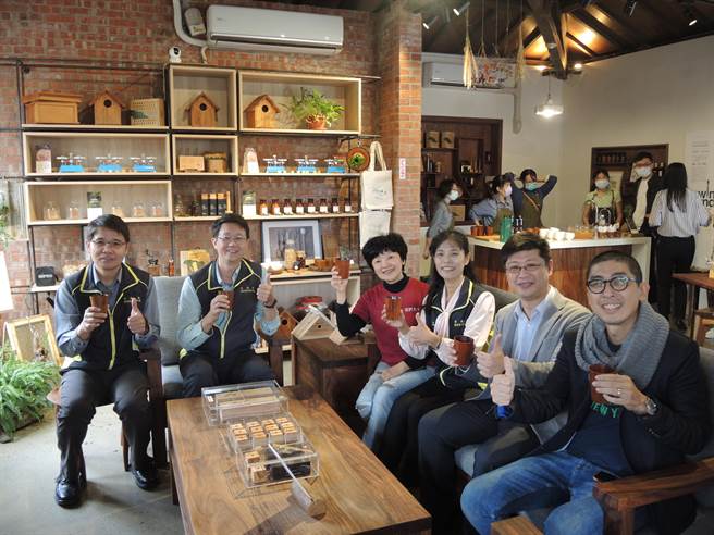 台湾国产材应用多元，为推广在地木材使用，新竹林管处举办「森家不凡」国产材特展。（邱立雅摄）