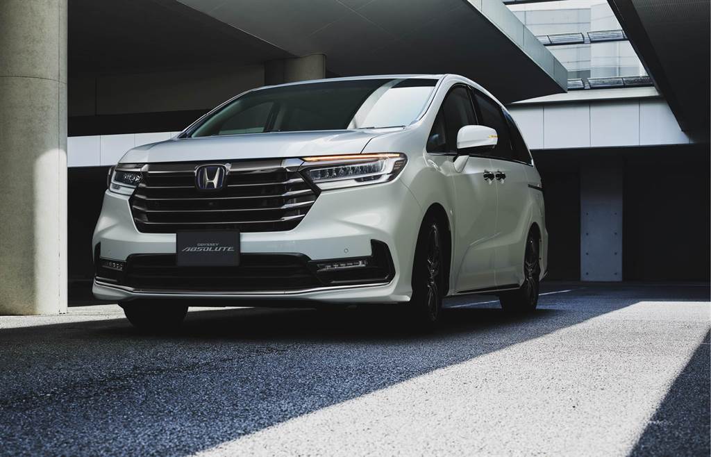 首創手部感應側滑門、內裝大改，Honda 日規 Odyssey 二度改款正式發表！

