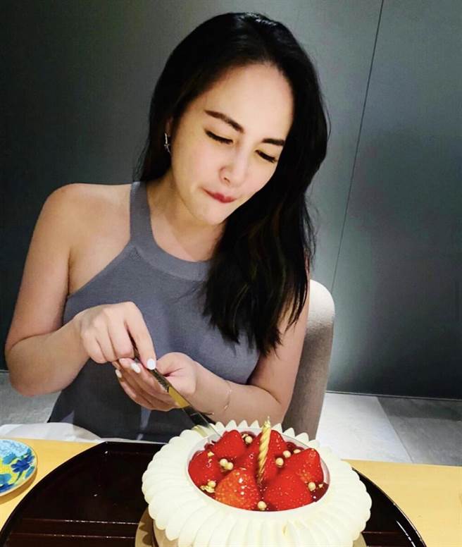 蓝钧天老婆陈羽柔上月底过生日。（翻摄IG）