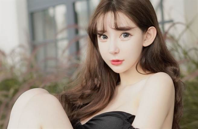 謝芷蕙過去與陳冠希的戀情鬧得沸沸揚揚，兩人僅交往3個月，就因艷照流出分手。(取自謝芷蕙IG)