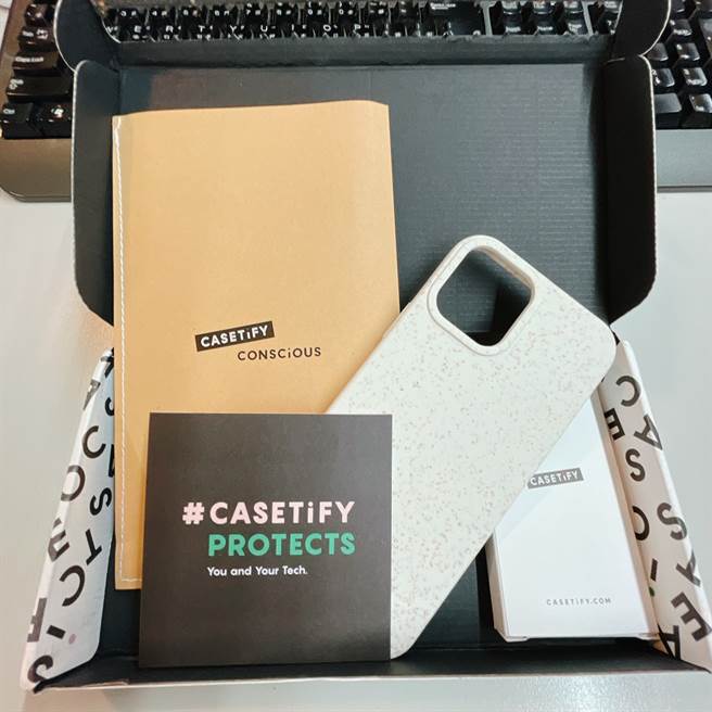 CASETiFY 也提供了客制化服务，且会特别进行包装，送礼很合适。（黄慧雯摄）