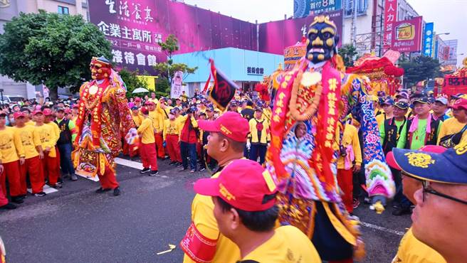 浩天宫妈祖歷经7天6夜长途跋涉，今日傍晚回銮安座。（陈淑娥摄）