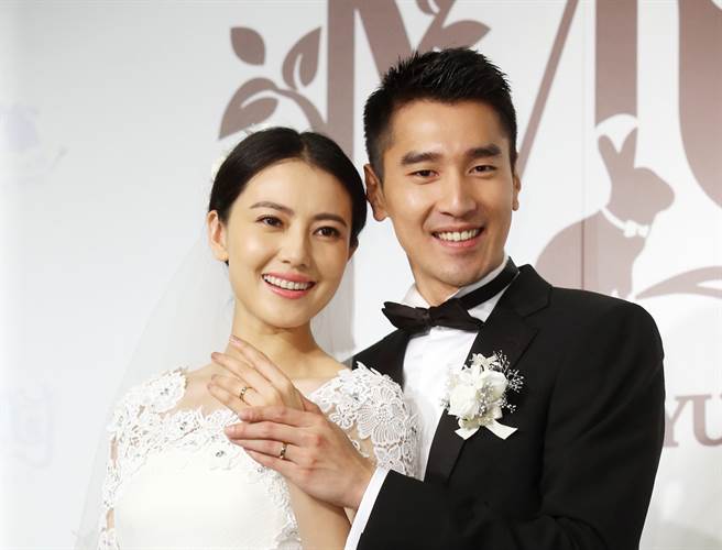 高圆圆与赵又廷去年喜迎女儿出生，夫妻俩直到近期才逐渐復出萤光幕。（图／本报系资料照片）