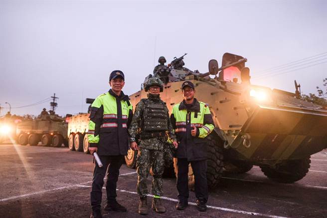 在警方的协助下，国军「战备周」实境演练圆满结束。（大甲警分局提供／陈淑娥台中传真）