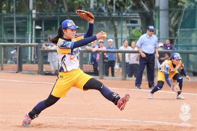 黄蜂队朱怡珊在总冠军赛第3战先发表现出色。（资料照／取自企业女垒联赛脸书粉专）