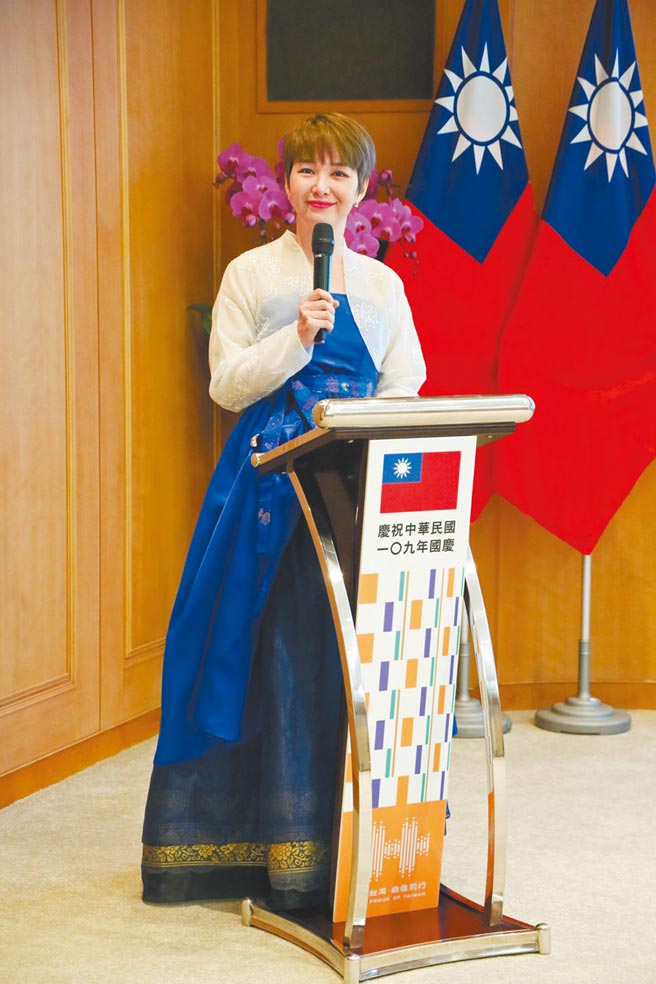 鲁水晶戏剧专业出身，对当今韩剧新风貌持有独到见解。（鲁水晶提供）