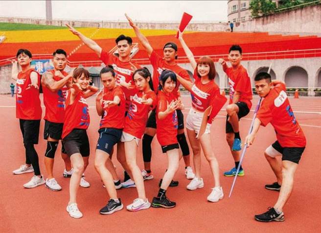 刘芳芸在《全明星运动会》表现亮眼，更以短跑100公尺15.99秒的成绩获封「短跑女王」。（图／翻摄自刘芳芸IG）