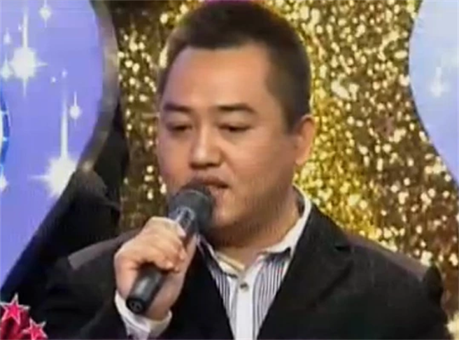 声乐老师的真面目竟然是杀人凶手。(图/翻摄自微博)