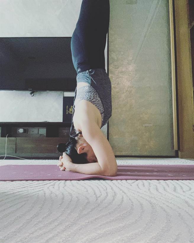 杨雁雁隔离期间照常运动锻炼身体。（杨雁雁提供）