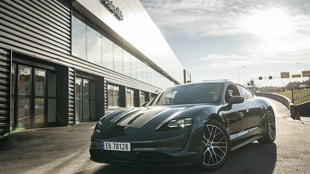 Porsche Taycan在挪威賣的超好！第一千部Taycan正式交付給客戶