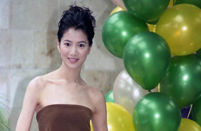 选美出身的袁咏仪，以冠军港姐和最上镜小姐闯出知名度。（图／本报系资料照片）