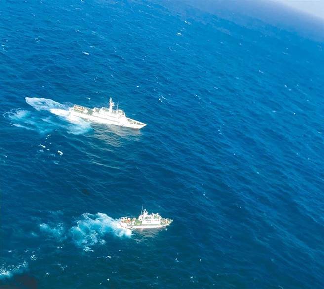 The accident of the submarine operation occurred in the waters of the shallow Penghu Qimei Taiwan.  (Newspaper information photo)