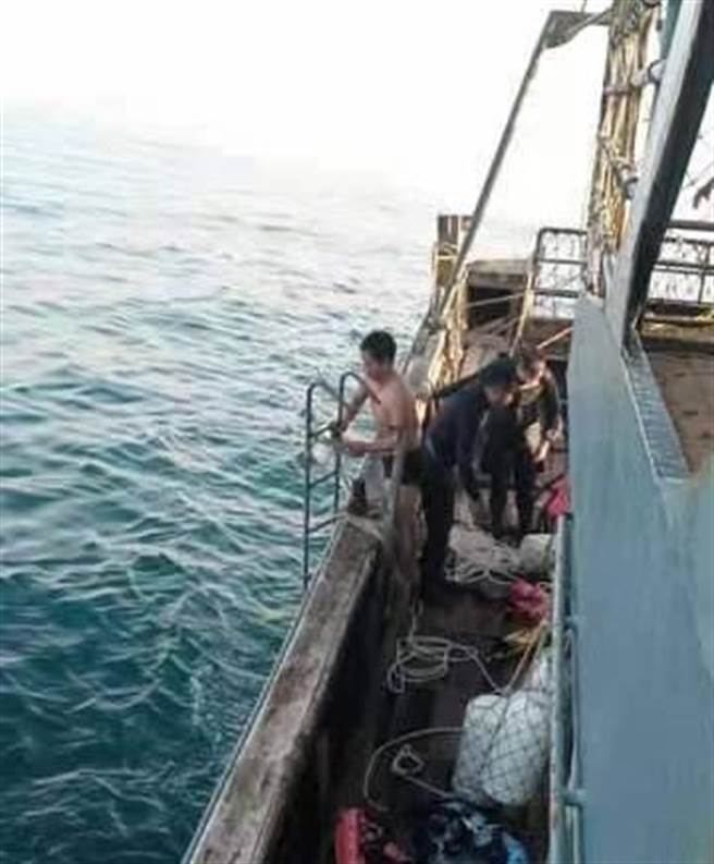 4 people in the National Oceanographic Institute diving operation drifted away and were rescued by a land ship (provided by the Ocean Commission and the Maritime Patrol Administration)