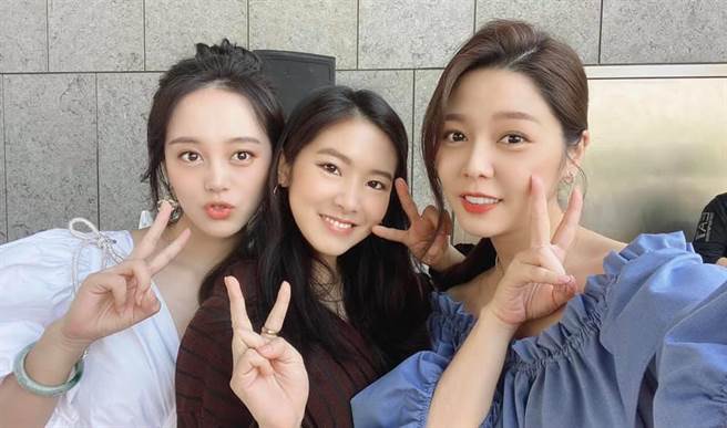 左起为乔思语、马韵婷、白家绮。（民视提供）