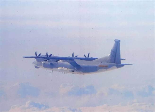 共机频繁扰台，图为运9通信对抗机。(国防部提供)