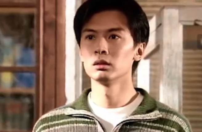 何宝生嗜赌赔掉上亿后遁入空门。（图／微博）