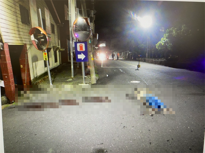 台南东山一名周姓男子昨天凌晨无故路倒，遭接连两车辗毙。（读者提供／庄曜聪台南传真）