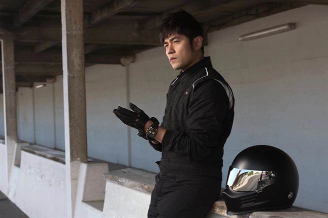 受疫情影响暂时只能待在台湾的周杰伦，最近时候趴趴走 (图/ 翻摄自周杰伦脸书)