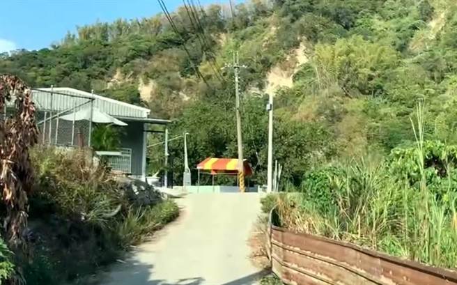 外传中部桶尸案两名死者，都在太平一处养狗场遭杀害装桶。（民眾提供／冯惠宜台中传真） 