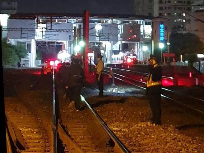 台鐵區間車疑撞到異物北上列車班次延誤33列次影響近8千人 生活 中時