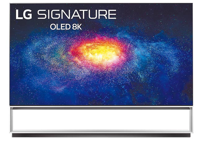 LG OLED 8K AI语音物联网电视OLED88ZXPWA，採LG独家OLED自体发光技术、超过1亿个独立自体发光的子像素打造，搭配第三代专用AI影音α9处理晶片，219万元。（LG提供）