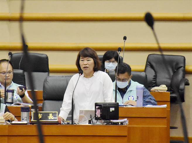 市长黄敏惠说对比邻近县市，嘉市土地小、少，所以产业政策以观光、消费、医疗为主，诉求世代宜居，以区域发展来说，嘉义市确实是云嘉嘉观光休閒消费中心，也是台湾西部走廊新都心。（吕妍庭摄）