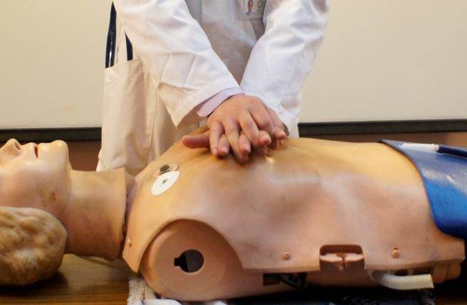 替同事CPR反遭轰伤害 急诊医无奈吐8字。（资料照）