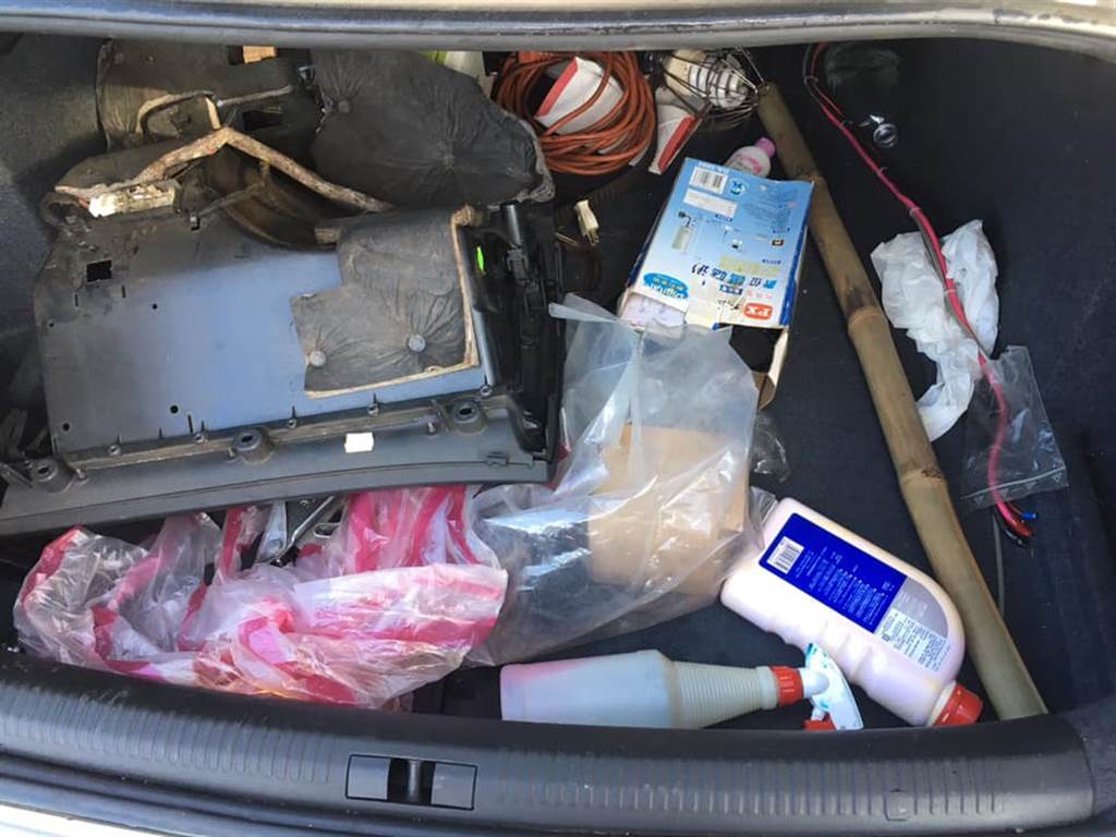 女买中古车开箱秒看傻网歪楼 原车主高嘉瑜 生活 中时新闻网