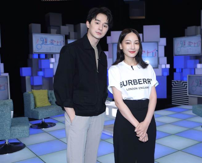 张轩睿、林映唯上公视谈话节目《36题爱上你》。（公视提供）
