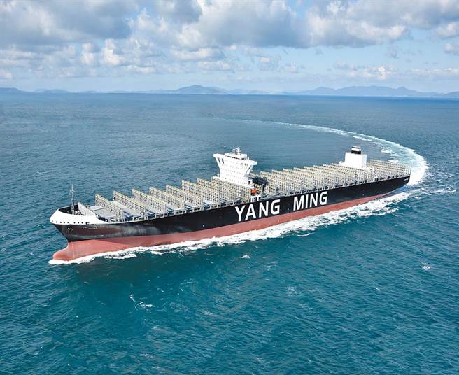 謝金河表示，已經低迷了10年的貨櫃航運正掀起一波大浪，陽明海運第三季財報，意外大賺27.36億元，創下近10年來單季最佳成績。（業者提供）
