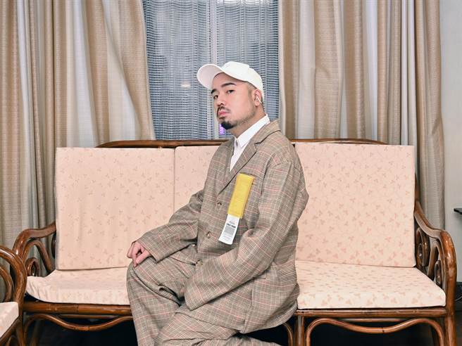 阿达的新歌邀吴卓源合作。（环球提供）