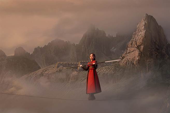 鄧紫棋享受扮古裝。（索尼音樂提供）