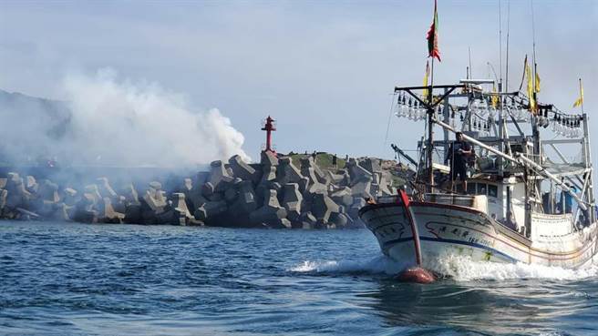 为祈求出海平安，基隆市每年农历6月18日，于外木山举行海上王爷文化季庆典活动。（基隆市政府提供／陈彩玲基隆传真）