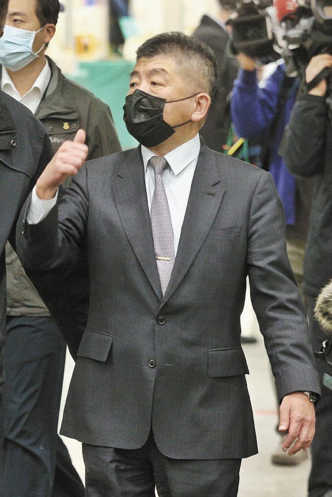 第24屆身心障礙楷模金鷹獎表揚典禮28日盛大舉行，衛福部長陳時中（見圖）受訪時表示，美國都是自主性標示含萊劑，不是法律上規定，台灣市場交易最後應該也會走上這樣的路。（杜宜諳攝）