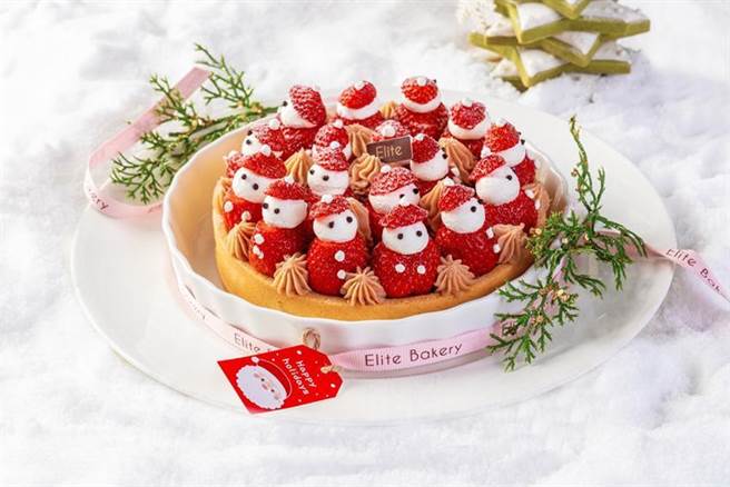（六福Elite Bakery一礼烘焙「圣诞大合唱草莓塔」摆满可爱造型雪人，宛如唱诗班孩童大合唱，萌度爆表激发少女心。图／六福旅游集团提供）