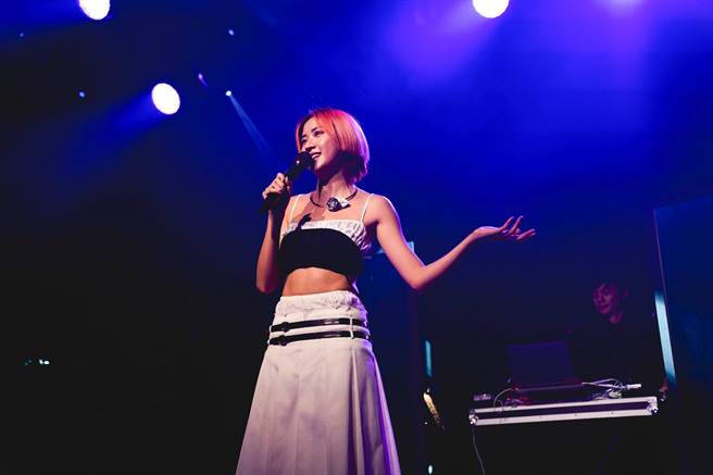 9m88昨晚在高雄开唱。（爵士宝贝提供）