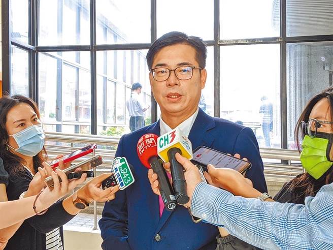 高雄市长陈其迈（见图）要求「把高雄港点亮」，副市长史哲表示，市长一句话逼死了跨年团队。（本报资料照片）