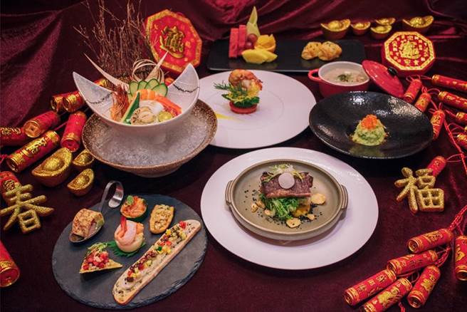 礁溪山形阁除夕当晚推出6人围炉家宴，每人1680元+10%就能订桌。图／山形阁
